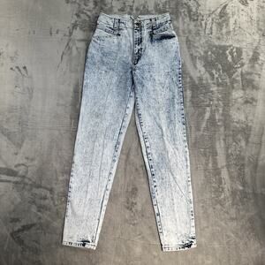 Vintage Levi's 900 Series Straight Jeans Women's Size 9 Blue Acid Wash Denim